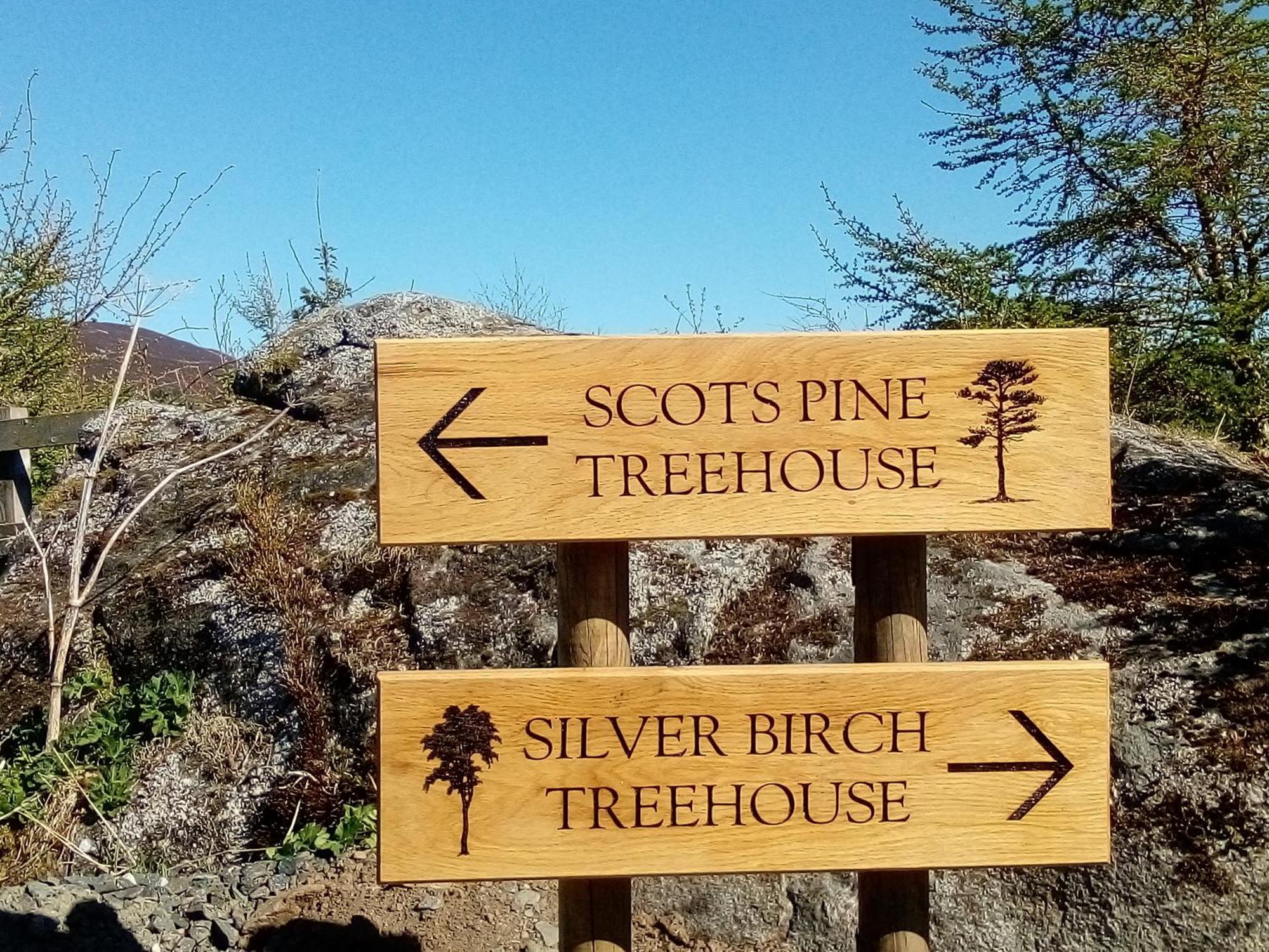 Dalnoid Cottages & Treehouses Nr Glenshee Exterior photo